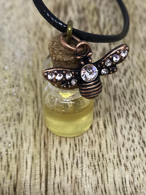 Honey Jar with Bee Charm - Copper Stones on Wings